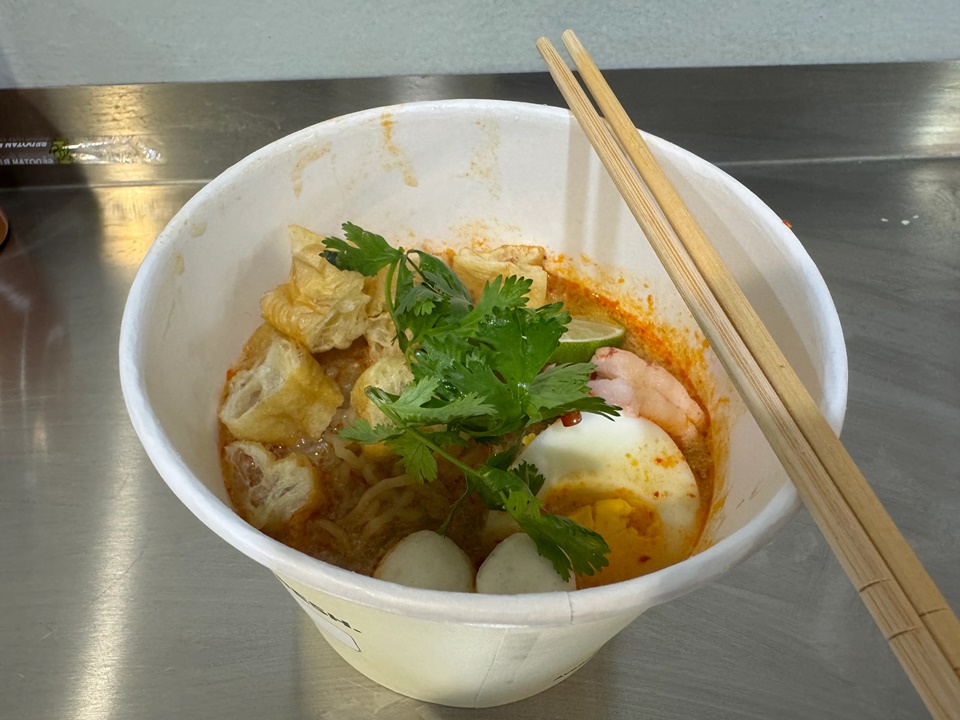 Menu Ko Yum Noodle yang Viral